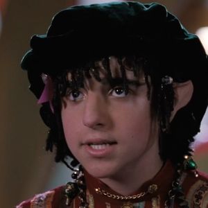 Meet your Posher, Stenn